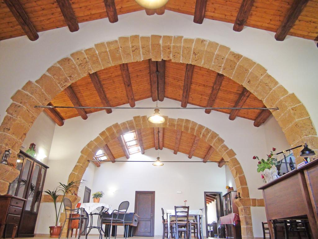 לינה וארוחת בוקר נוטו L'Antico Trappeto מראה חיצוני תמונה